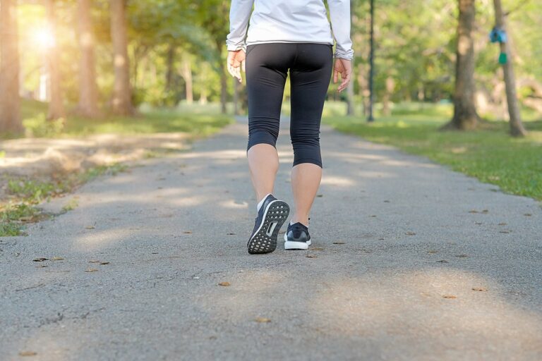 Expert reveals key to benefitting from walking as cardio exercise Expert reveals key to benefitting from walking as cardio exercise