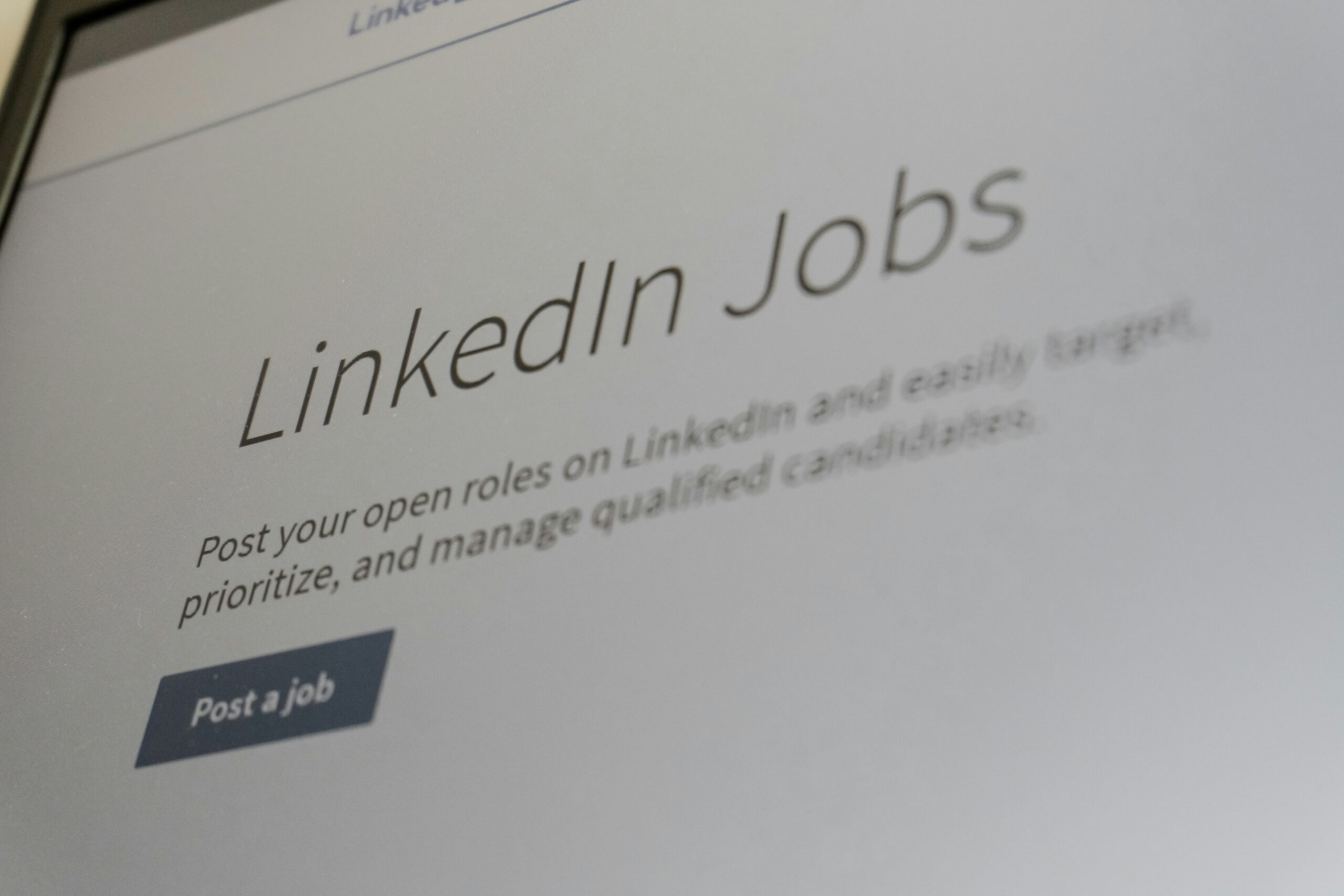 Nearly Half of Professionals to Go Job Hunting in Next 6 Months