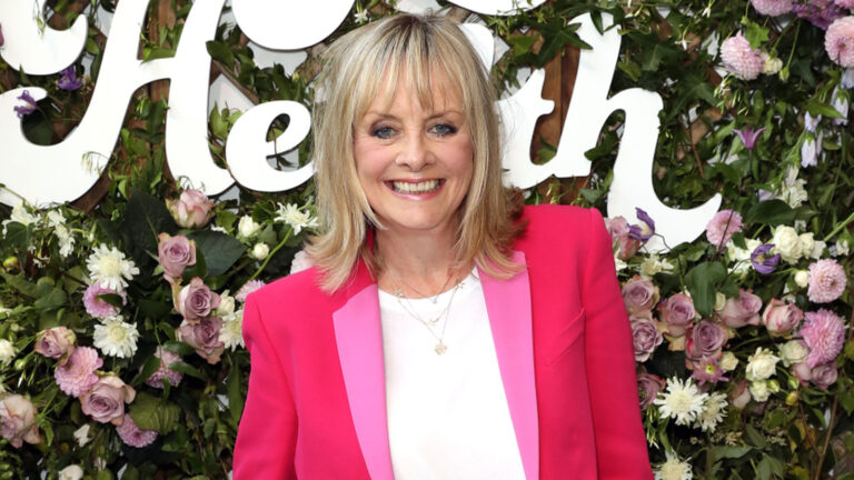 Legendary ’60s Model Twiggy Swears By This Workout If You’re Over 40 Legendary '60s Model Twiggy Swears By This Workout If You're Over 40