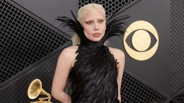 Hollywood Millennials Who Won’t Stay Silent About Their Health Struggles Hollywood Millennials Who Won't Stay Silent About Their Health Struggles