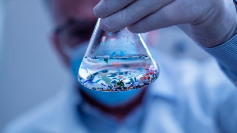 Microplastics detected in most heart attack patients’ blood in startling new study Microplastics detected in most heart attack patients' blood in startling new study