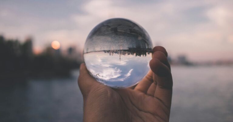 10 Practical Ways to Broaden Your Perspective 10 Practical Ways to Broaden Your Perspective