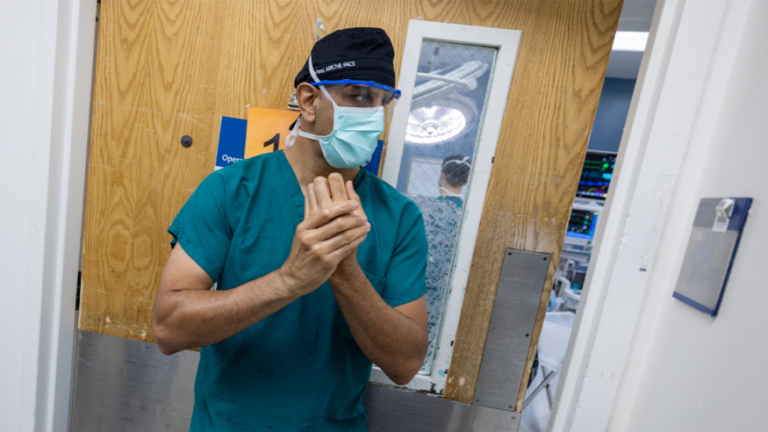 Weight Loss Drugs Challenge Plastic Surgeons