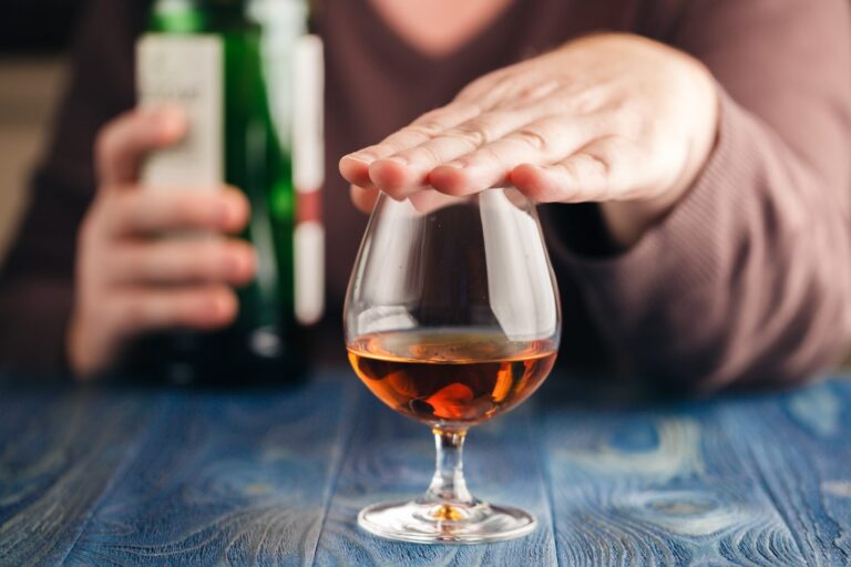 Want to quit drinking without losing your social life? Experts reveal 6 tips to being alcohol-free