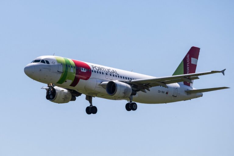 Single-Coat Aircraft Paint Cuts TAP Air Portugal’s Weight 26 kg Per Jet Single-Coat Aircraft Paint Cuts TAP Air Portugal's Weight 26 kg Per Jet