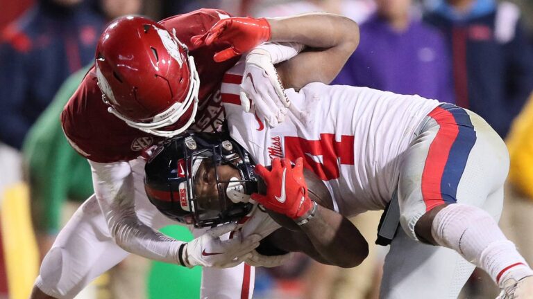 Former Razorbacks' All-SEC Safety Up By Arizona Cardinals Following Workout