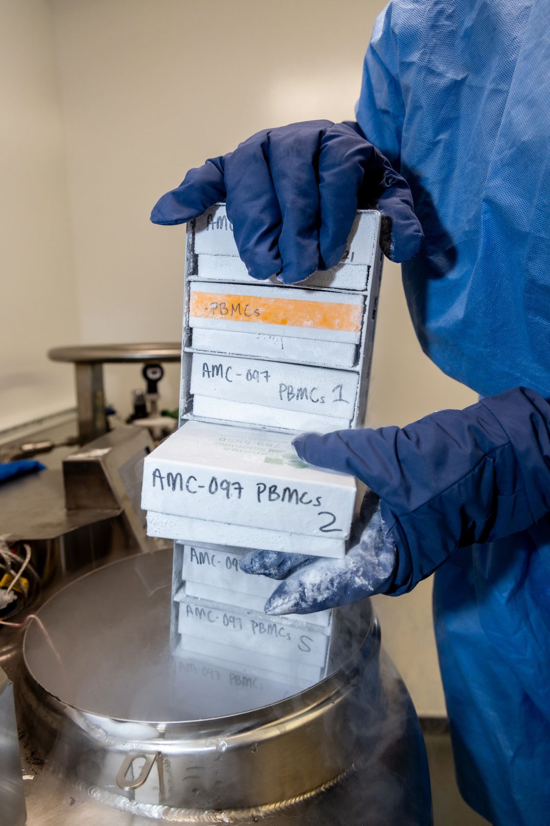 Retrieving biospecimens from a liquid nitrogen storage tank