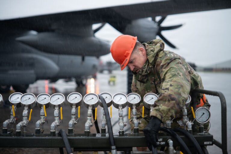 Connecticut Air National Guard strengthens readiness through Major Accident Response Exercise Connecticut Air National Guard strengthens readiness through Major Accident Response Exercise