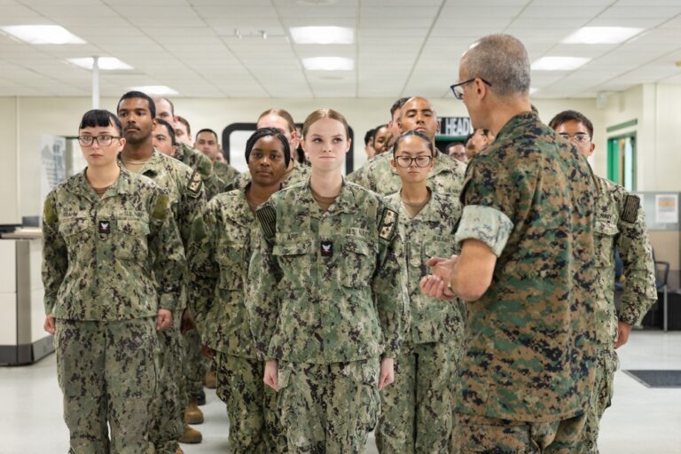 Medical Officer of the Marine Corps Visits MCRD San Diego
