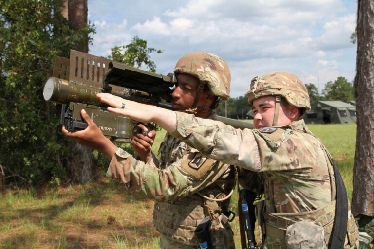 Florida Army National Guard soldiers train with FIM-92 Stinger missile simulators during field exercise