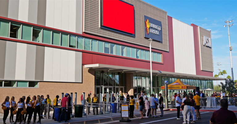 ASU hockey player hospitalized for heat ASU hockey player hospitalized for heat