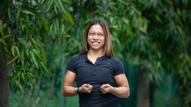 A bus crash left her bedridden at 30. Now, she’s deadlifting 110kg and getting seniors into the gym