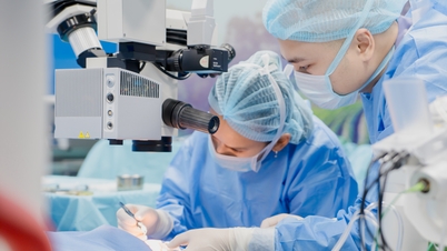 The man avoided a complete corneal transplant thanks to a selective corneal grafting technique.