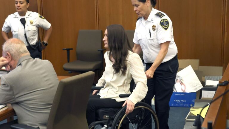 Defense lawyer takes aim at psychiatrist's care before Lindsay Clancy killed her 3 kids