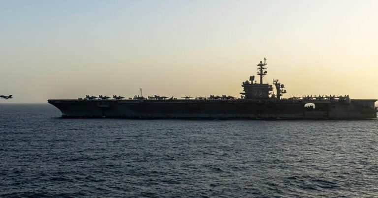 Top admiral praises USS Lincoln crew after reports of worsening conditions