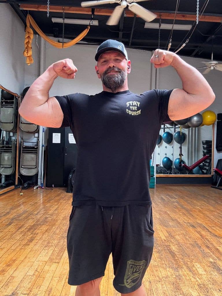 photo of ethan suplee muscles