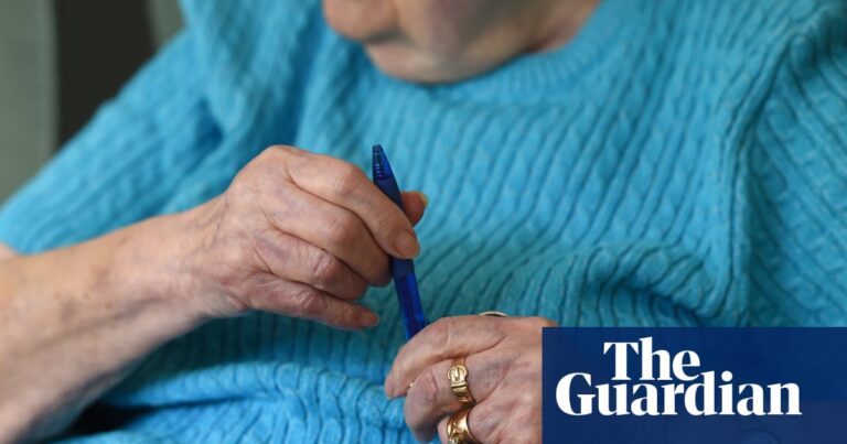 Statins can reduce dementia risk by up to 15%, long