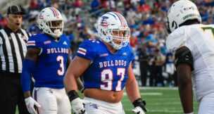 4. 09112021-footballvsSoutheastern-web-002-2048×1365