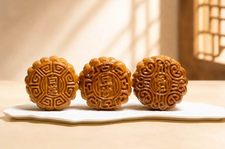 Hotels roll out mooncake collections for Mid-Autumn Festival | ABS