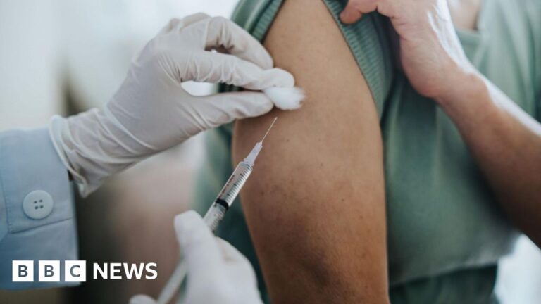 Vaccine breakthrough stops cancer returning in trial Vaccine breakthrough stops cancer returning in trial