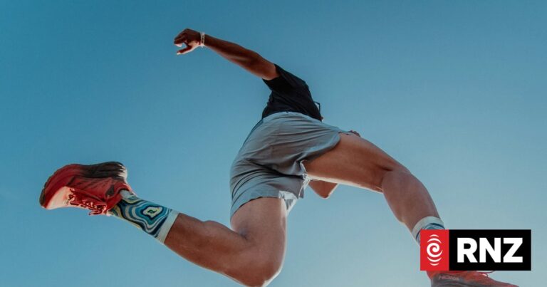 What’s the neuroscience behind a ‘runner’s high’? What's the neuroscience behind a 'runner's high'?