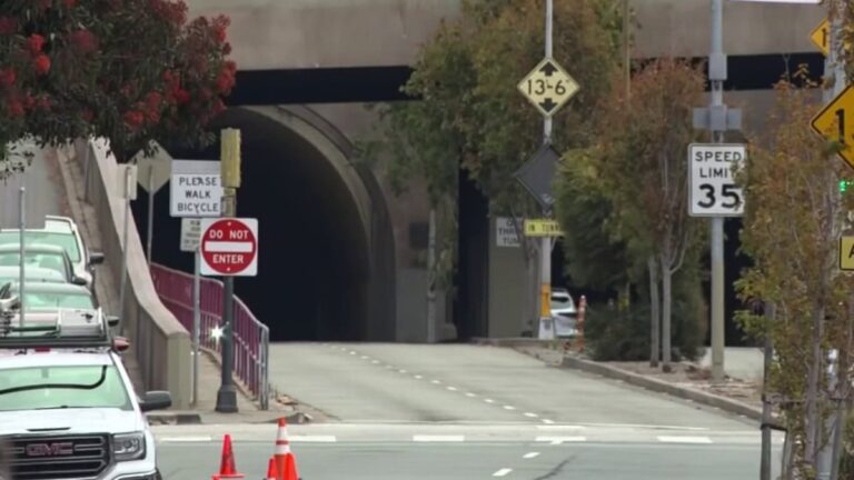 Broadway tunnel in San Francisco to close from Sunday to Monday Broadway tunnel in San Francisco to close from Sunday to Monday