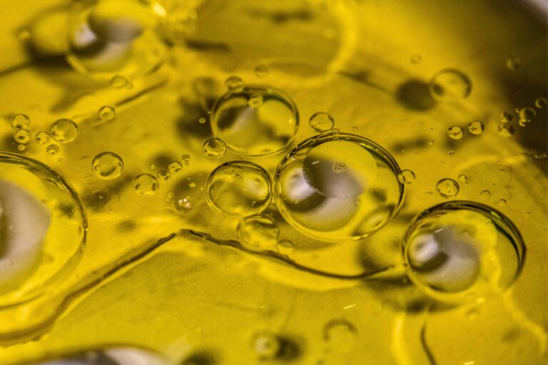 The #1 Cooking Oil for Heart Health, According to Nutrition Experts The #1 Cooking Oil for Heart Health, According to Nutrition Experts