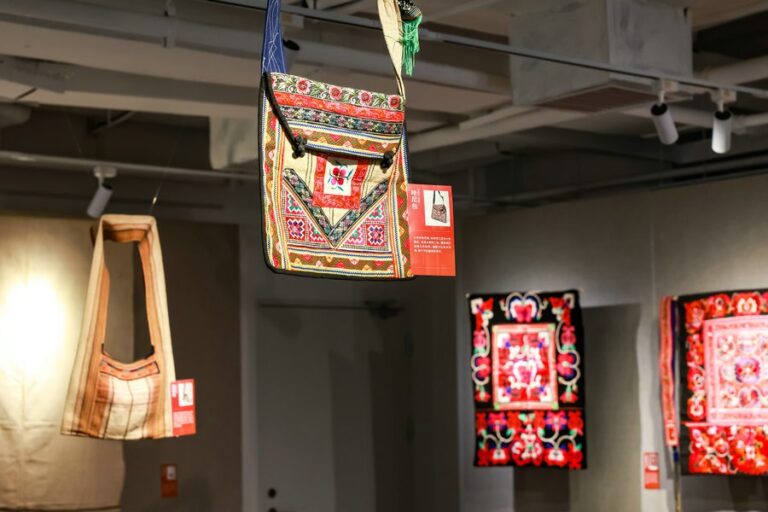 Exhibition showcases Yunnan’s unique lifestyle and scenic beauty Exhibition showcases Yunnan's unique lifestyle and scenic beauty