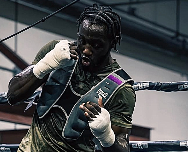 Crawford Spotted In Gym Amid Canelo Rematch Talk Crawford Spotted In Gym Amid Canelo Rematch Talk