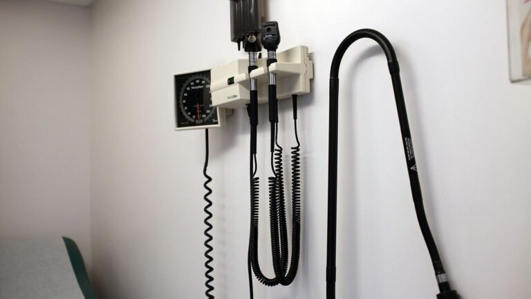 NYS ranked near-dead last for affordable healthcare, elected officials try to fight it