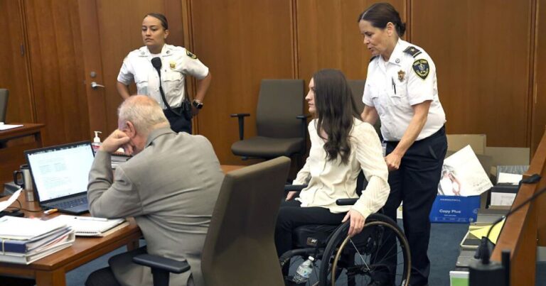 Lindsay Clancy's trial highlights gaps in understanding, treating postpartum psychosis