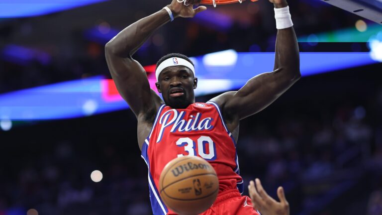 Sixers big man Adem Bona back in the gym working on his jumper Sixers big man Adem Bona back in the gym working on his jumper