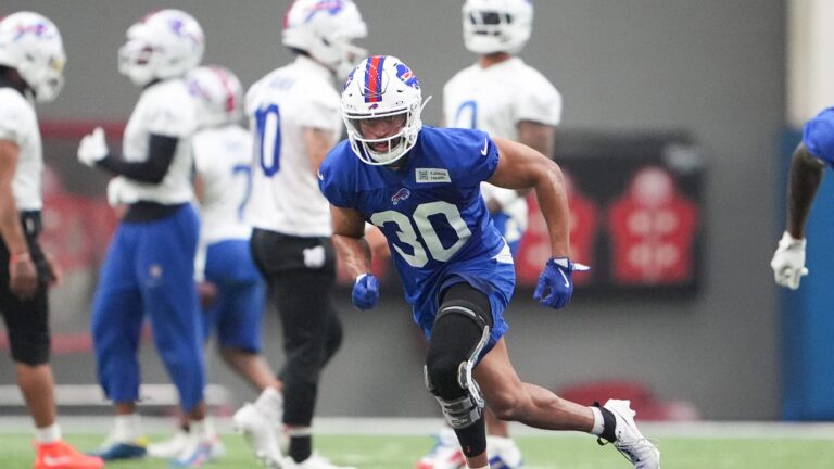 Tennessee Titans workout former Buffalo Bills S Wande Owens Tennessee Titans workout former Buffalo Bills S Wande Owens