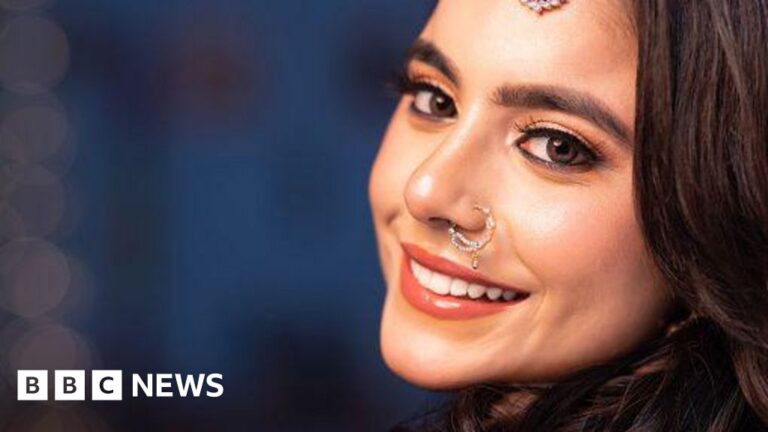 L’Oreal, Estée Lauder: India’s Gen Z are driving up a mega boom in its beauty market L'Oreal, Estée Lauder: India's Gen Z are driving up a mega boom in its beauty market