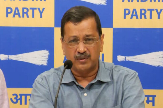 "Stop buying petrol, diesel vehicles until govt clarifies stand": Arvind Kejriwal over E20 fuel concerns