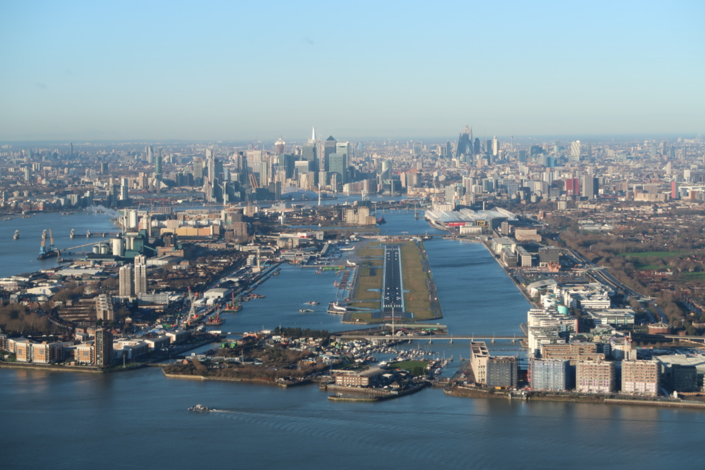 LCY steep approach