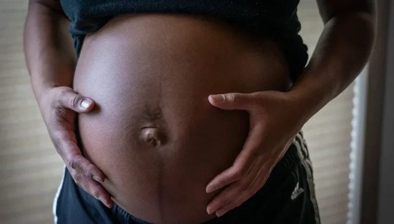 Poor diet during pregnancy may restrict baby growth, say gynaecologists