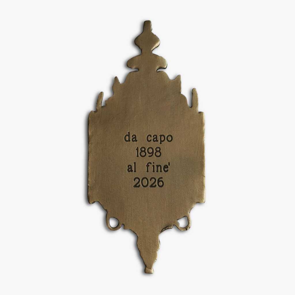 Clock_Paperweight_Back_01_AH