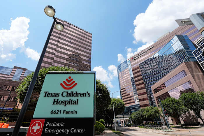 A 2-year-old at the center of a Texas brain-death dispute is taken off life support and dies A 2-year-old at the center of a Texas brain-death dispute is taken off life support and dies