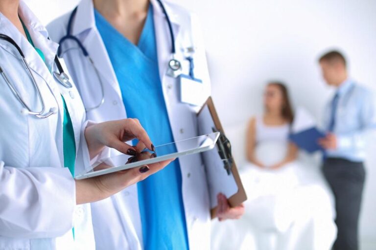Why Eli Lilly (NYSE:LLY) Just Became the World's Largest Healthcare Name?