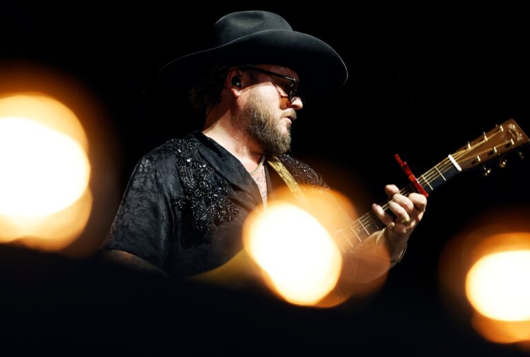 Dolly Parton died after battling cancer. These country stars are also fighting the disease