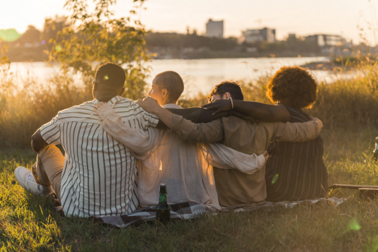 Fulfilling friendships boost health and wellbeing, further suggests a new global study Fulfilling friendships boost health and wellbeing, further suggests a new global study