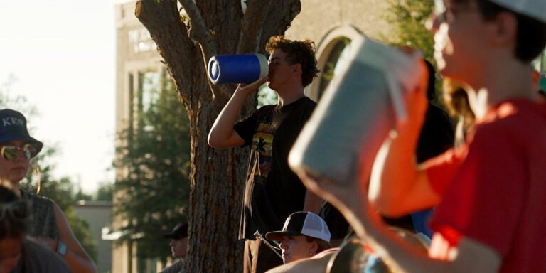 Warren County Schools offer free meals, tips to help students beat the heat as school year begins