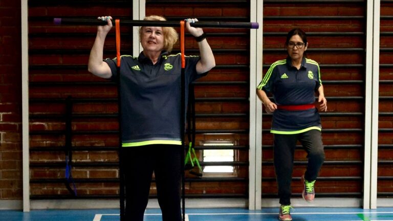 Emprendeporte improves the well-being and self-esteem of unemployed and retired individuals through sports