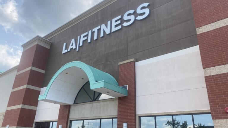 One Naperville fitness center closing while another plans to open One Naperville fitness center closing while another plans to open