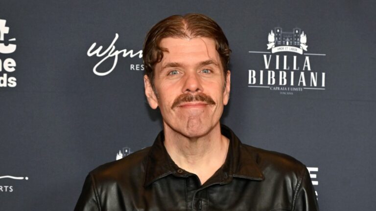 Perez Hilton Receiving Medical Care After Self Perez Hilton Receiving Medical Care After Self