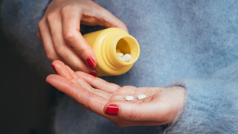 Common Vitamin Has a Complicated Link to Cancer, Experts Reveal
