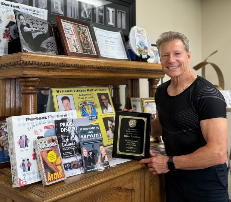 ‘8 Minute Abs’ creator Jaime Brenkus inducted into National Fitness Hall of Fame