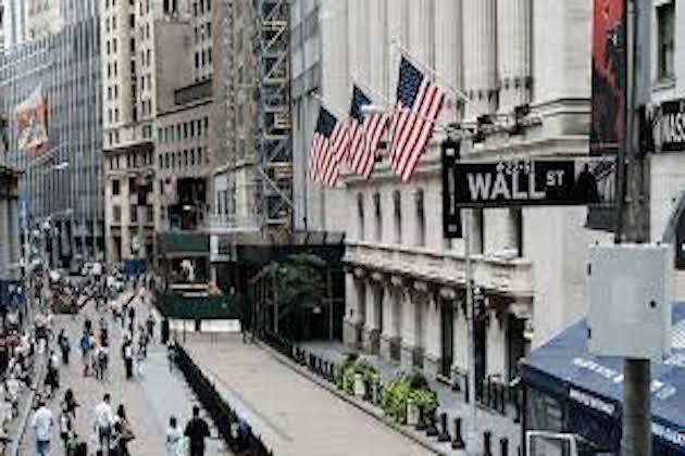 Wall Street mixed on Wednesday but Dow gains
