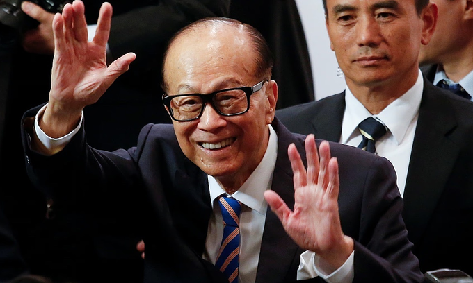 Lifelong habits that have helped Hong Kong’s richest billionaire Li Ka-shing stay healthy at 98 Lifelong habits that have helped Hong Kong's richest billionaire Li Ka-shing stay healthy at 98